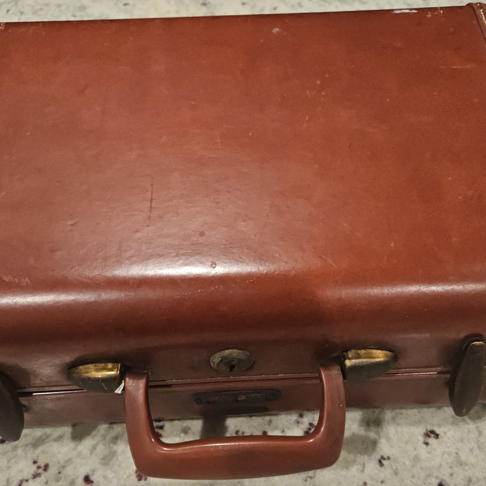 Classic Brown Leather Men's Bag
